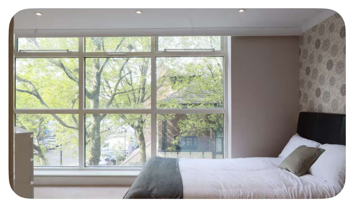 River Side 3 Bed 2 Bath Apartments- Free Parking