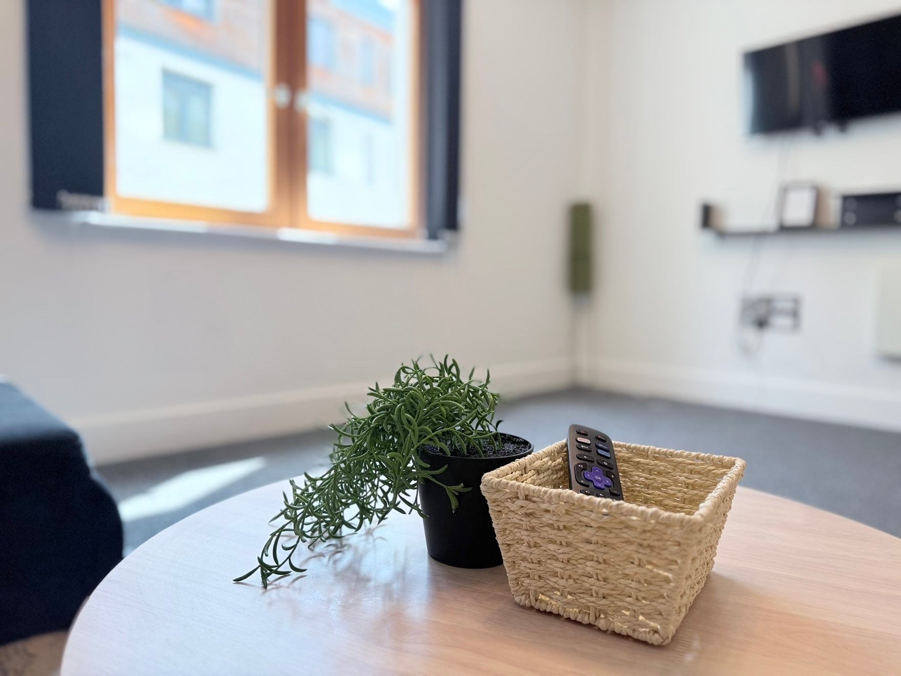 PostBox Apartments in Birmingham City Centre Near Birmingham Canal