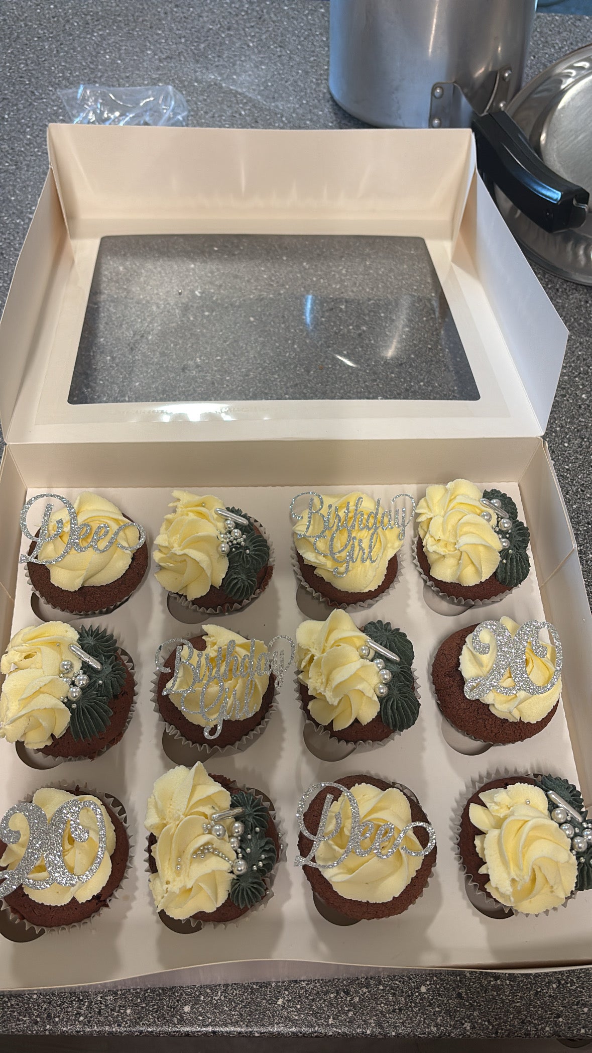 Sbakesldn: Cupcakes