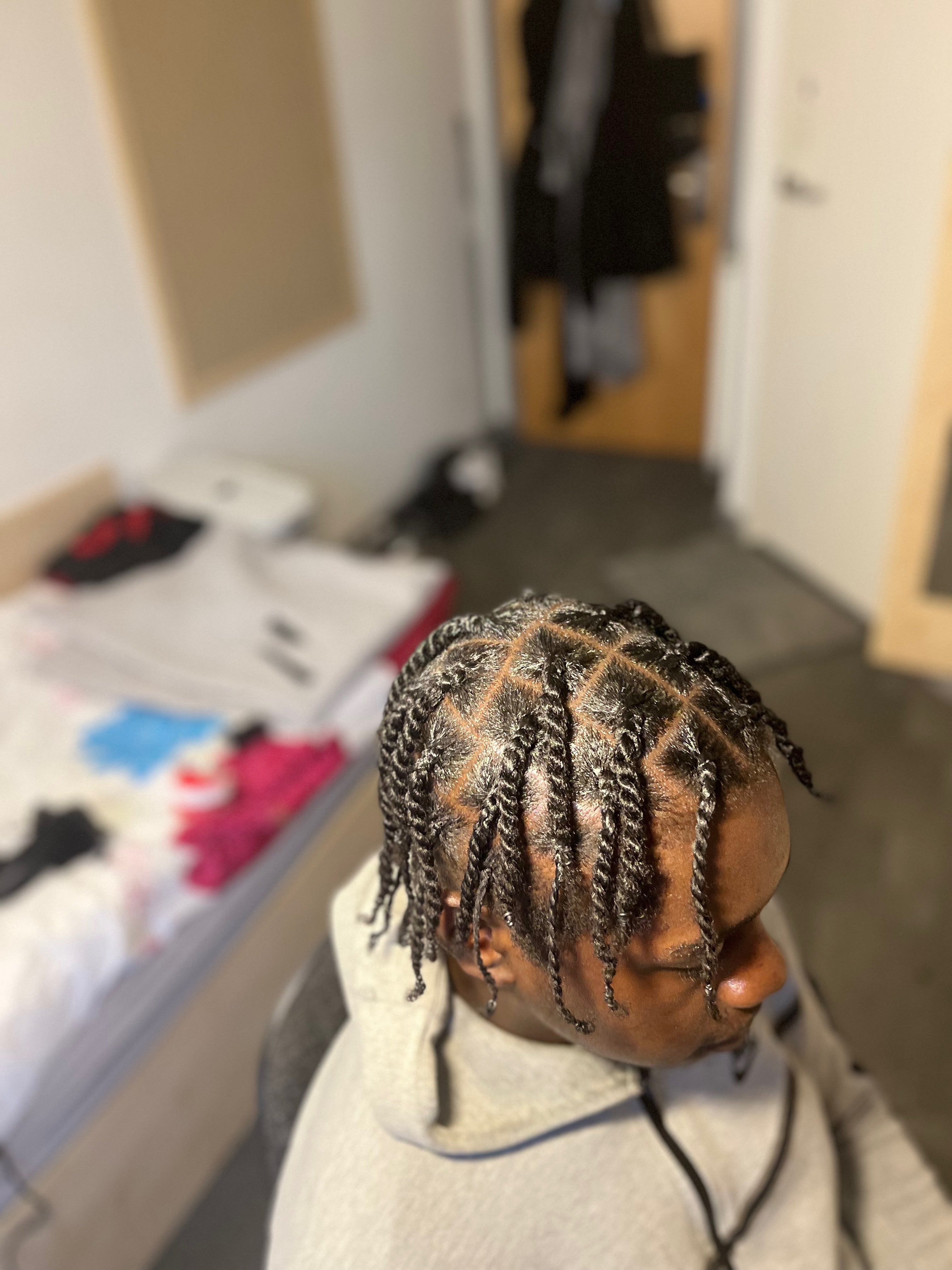 Crownedbytasha (Males)