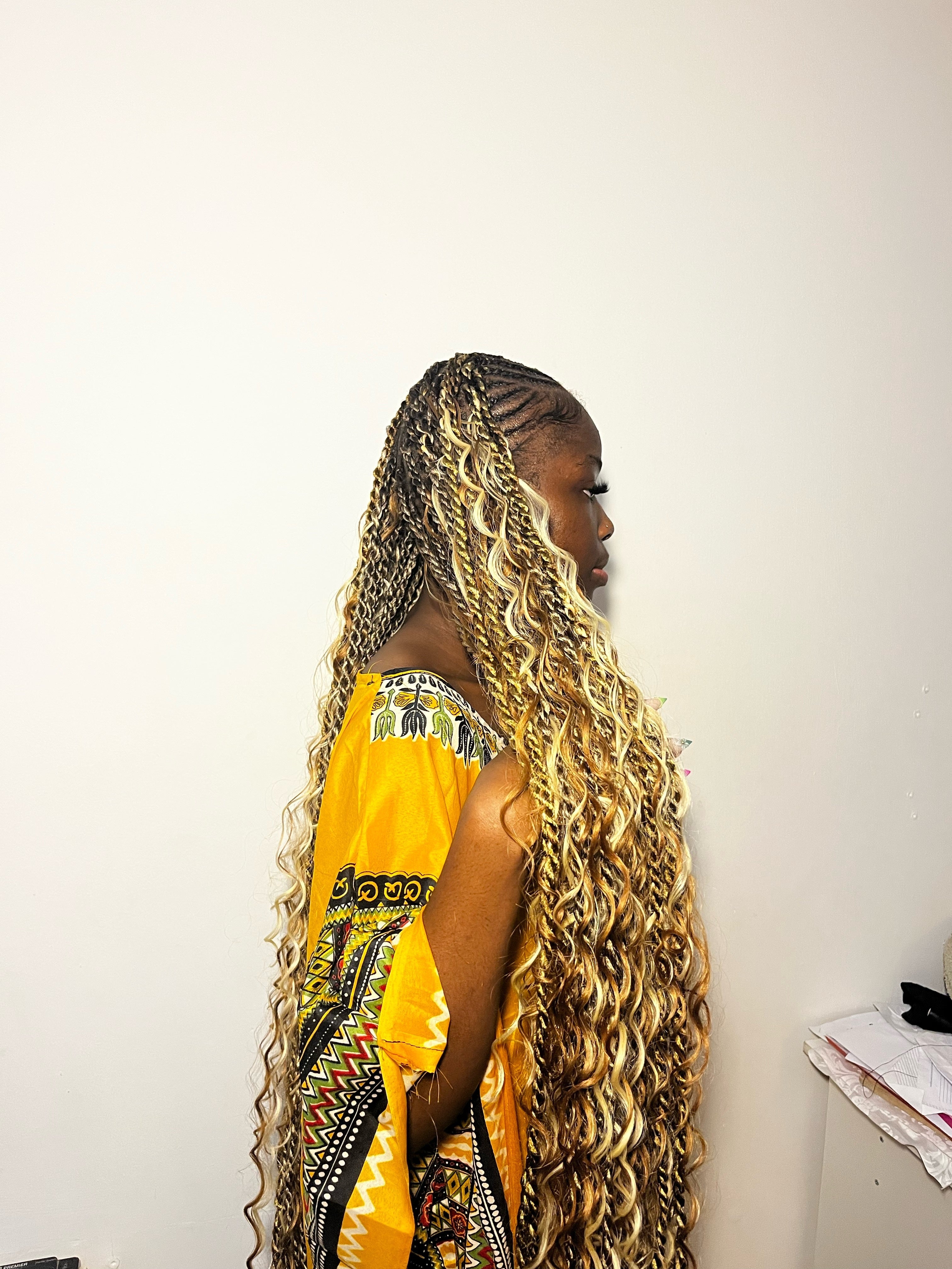 Crownedbytasha (Females)