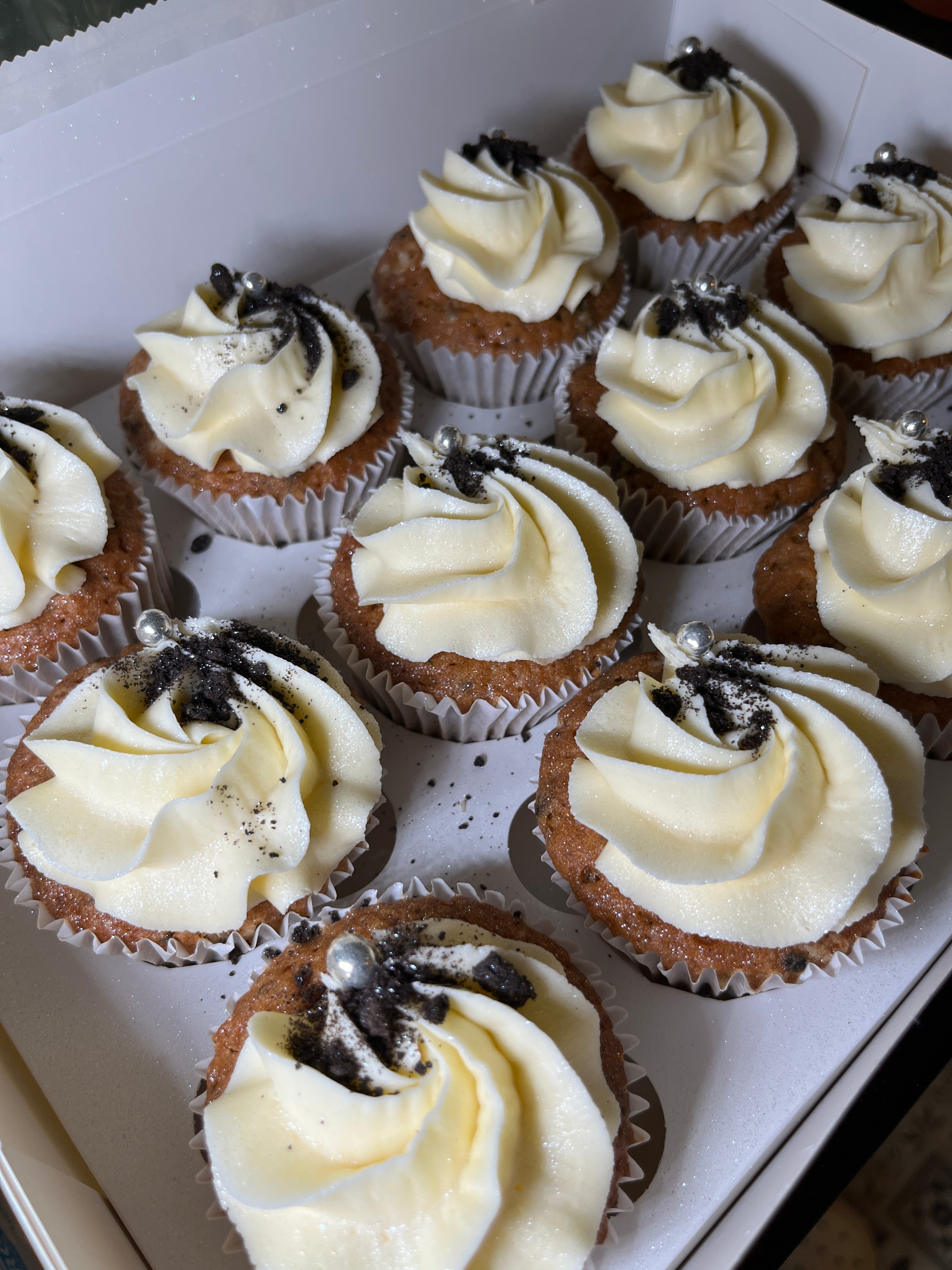 Baked by Amarachi (cupcakes)